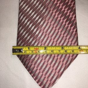 Men’s Perry Ellis Portfolio 100% Imported Silk tie